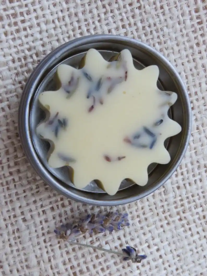 LovelyLavenderSolidLotionBar2